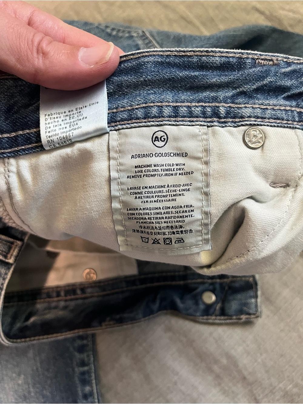 Men's AG ‘The Graduate’ tailored leg jeans. 31x32. Worn once. Paid $200. - Picture 9 of 12
